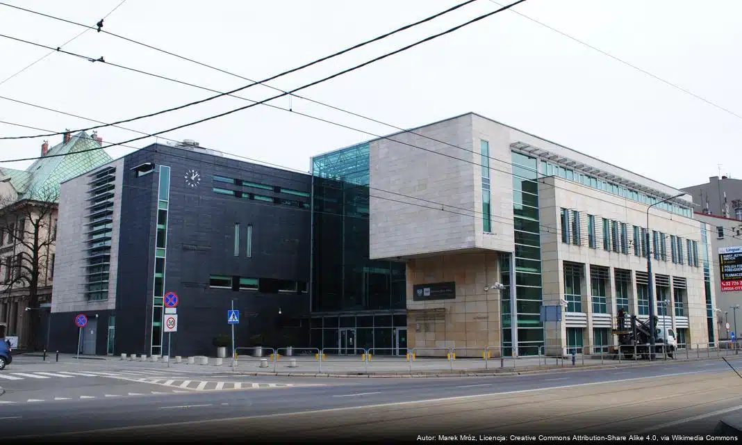 Intensywne opady śniegu w Katowicach – służby miejskie w akcji